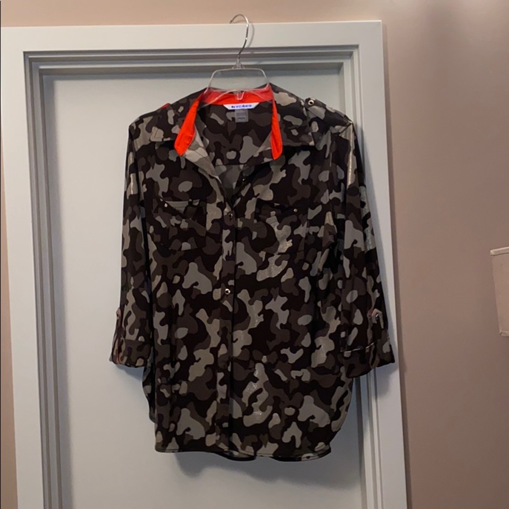 Nygard camo button up